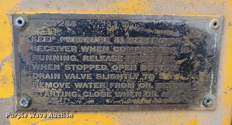 image for item JG9399 Ingersoll Rand Gyro-Flo 125  air compressor