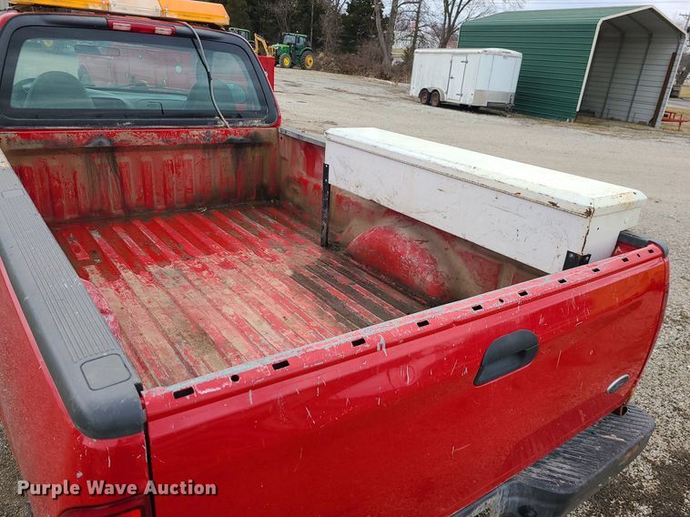 image for item JG9401 2004 Ford F150 Heritage  pickup truck