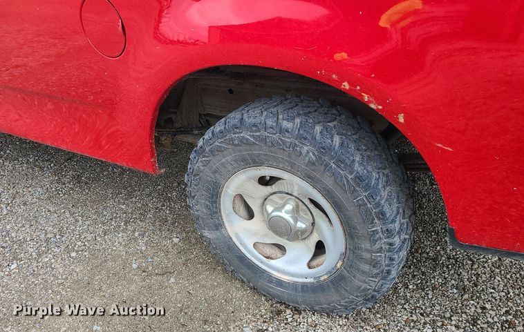 image for item JG9401 2004 Ford F150 Heritage  pickup truck