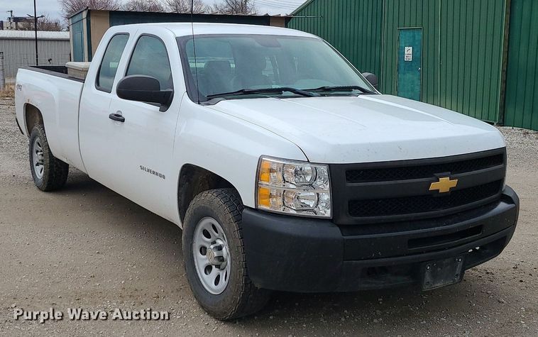 image for item JG9402 2012 Chevrolet Silverado 1500  Ext. Cab pickup truck