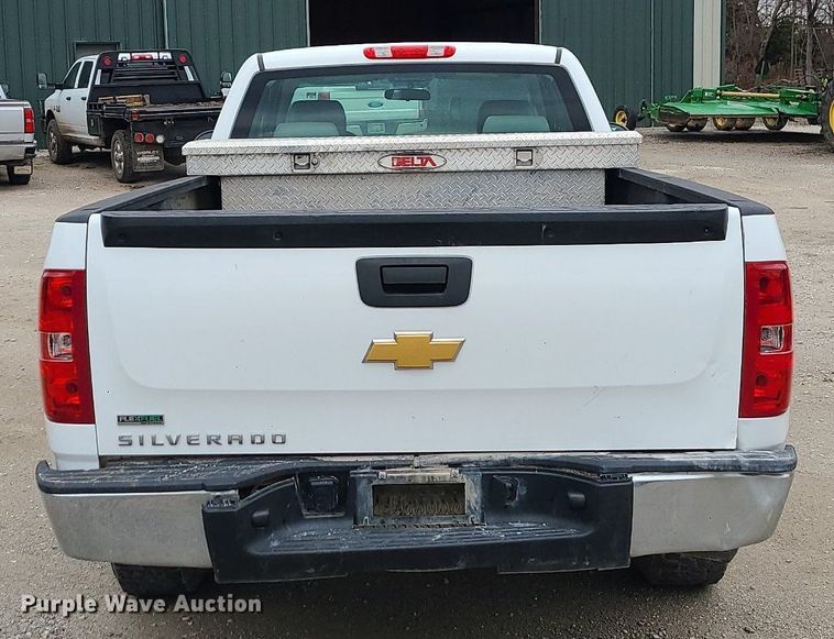 image for item JG9402 2012 Chevrolet Silverado 1500  Ext. Cab pickup truck