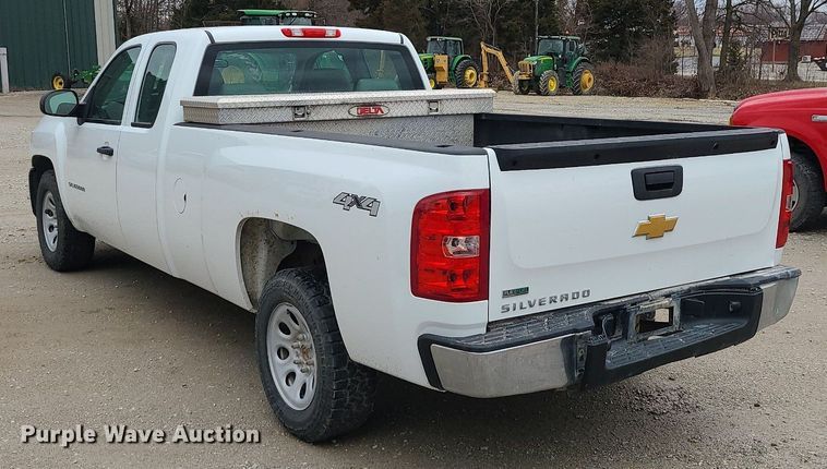 image for item JG9402 2012 Chevrolet Silverado 1500  Ext. Cab pickup truck