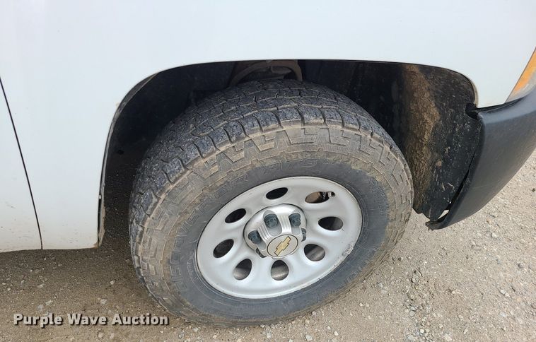 image for item JG9402 2012 Chevrolet Silverado 1500  Ext. Cab pickup truck