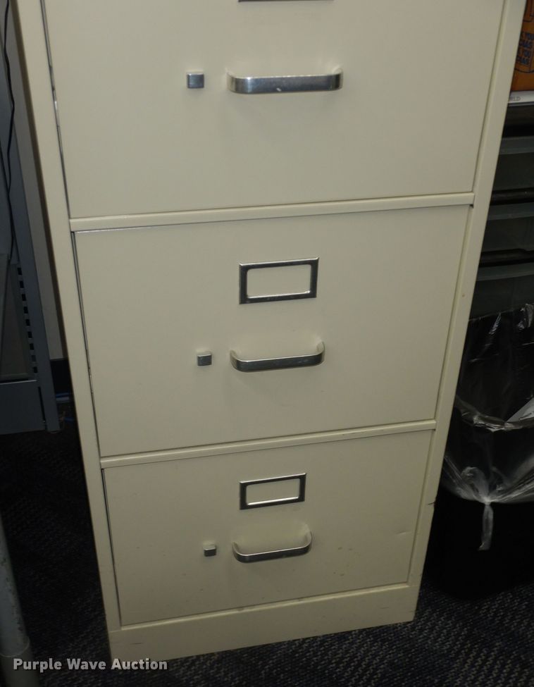 image for item JQ9806 (4) file cabinets