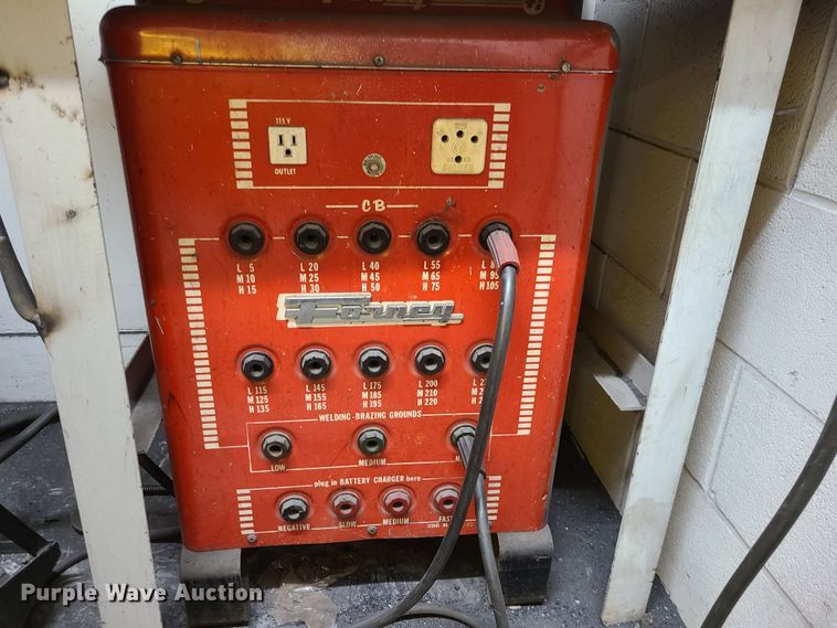 image for item JW9725 (5) welders