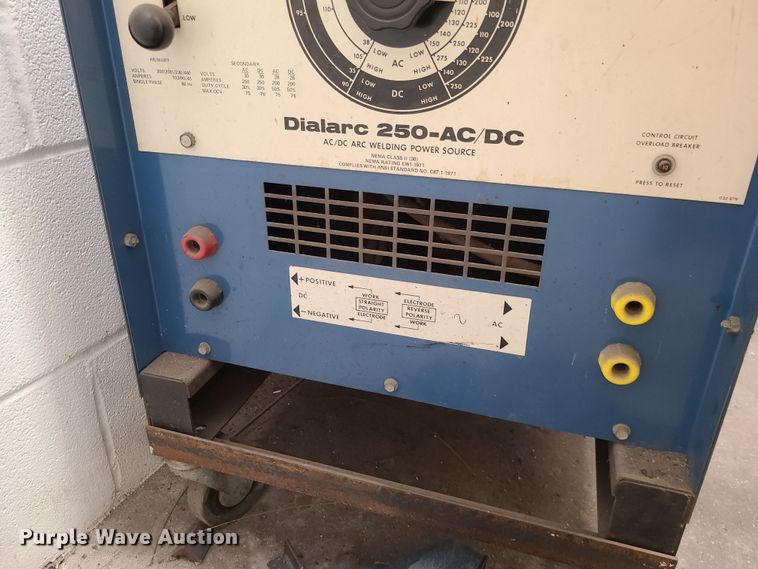 image for item JW9725 (5) welders