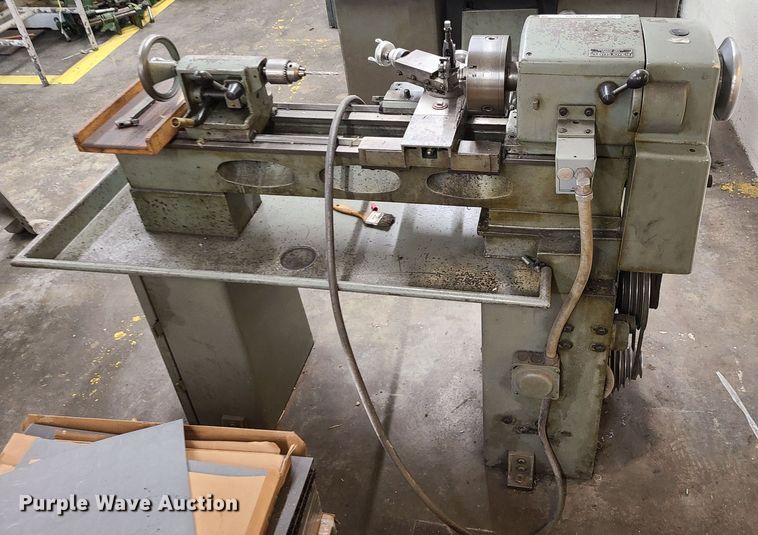 image for item JW9729 Clausing 4904  lathe