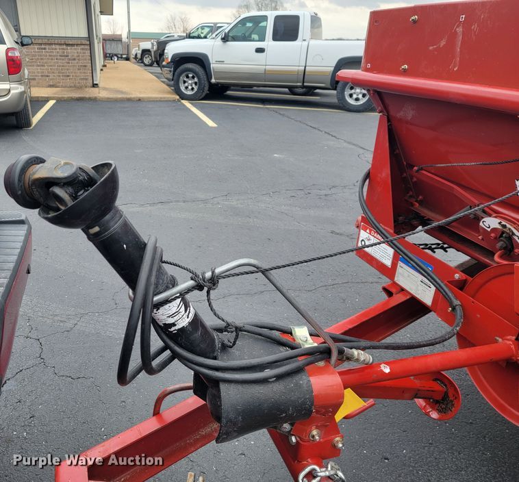 image for item KB9882 2019 New Holland 155  manure spreader