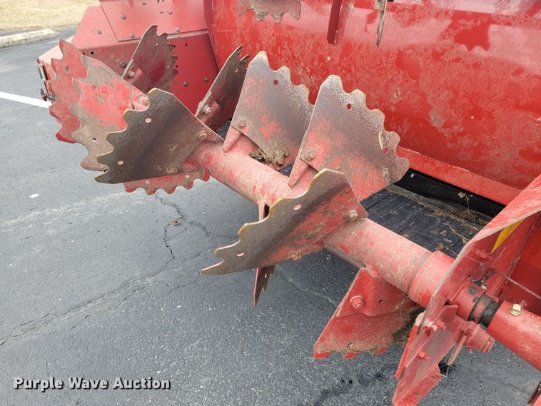 image for item KB9882 2019 New Holland 155  manure spreader
