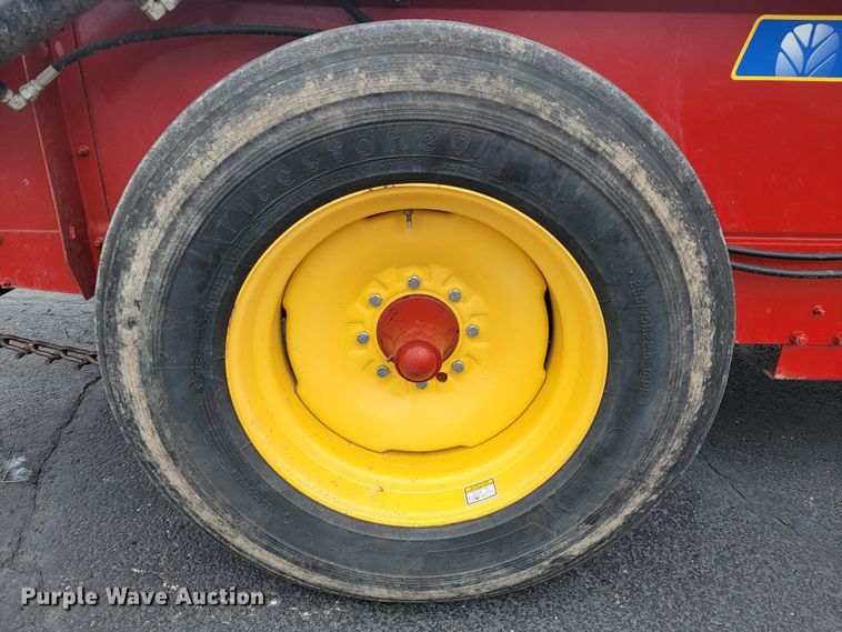 image for item KB9882 2019 New Holland 155  manure spreader
