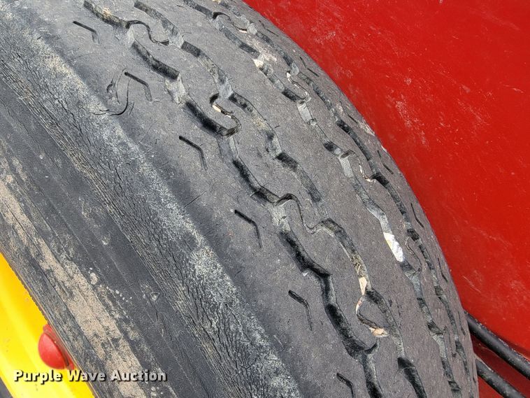 image for item KB9882 2019 New Holland 155  manure spreader