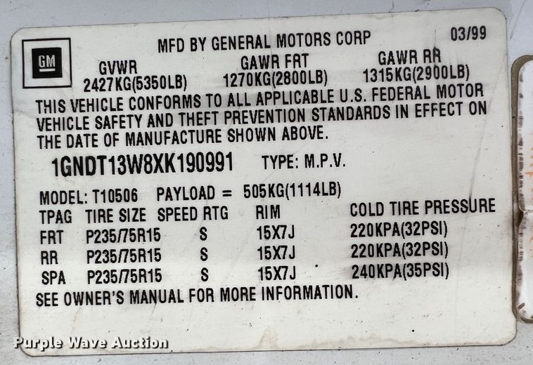 image for item KR9584 1999 Chevrolet Blazer  SUV