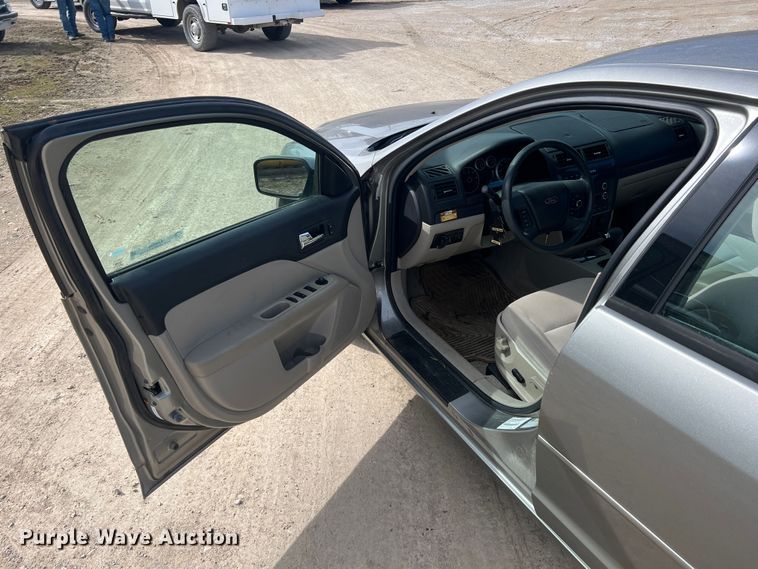 image for item KR9585 2009 Ford Fusion SE