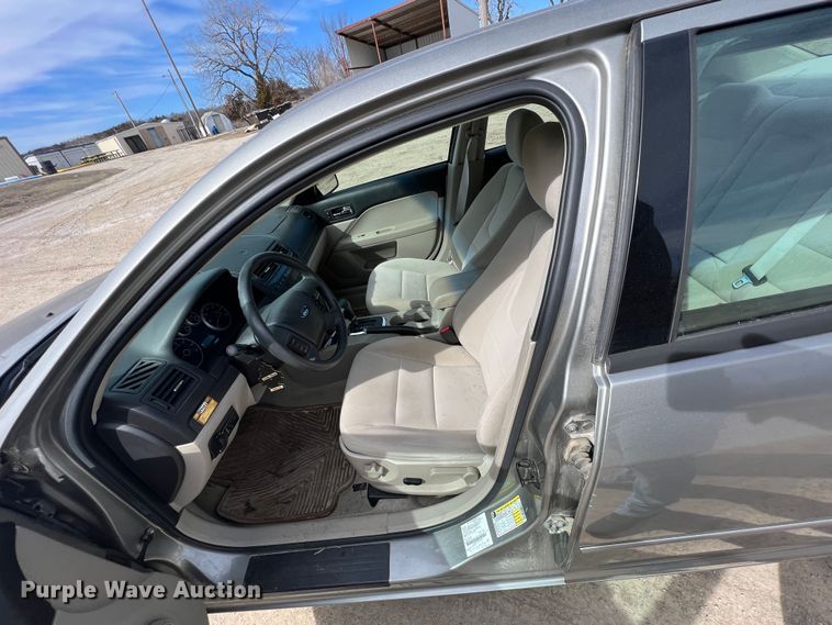 image for item KR9585 2009 Ford Fusion SE