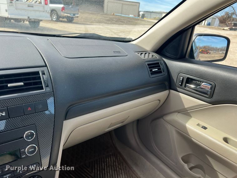image for item KR9585 2009 Ford Fusion SE