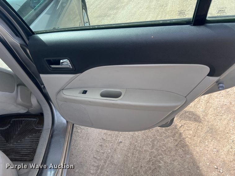 image for item KR9585 2009 Ford Fusion SE