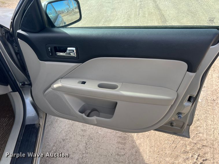 image for item KR9585 2009 Ford Fusion SE