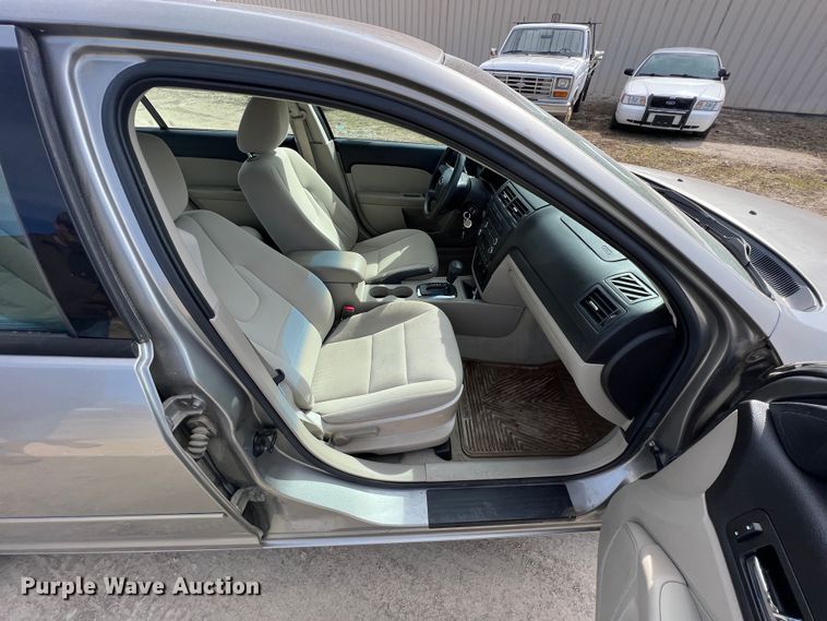 image for item KR9585 2009 Ford Fusion SE