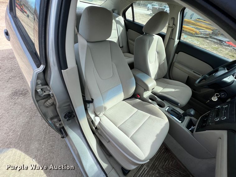 image for item KR9585 2009 Ford Fusion SE