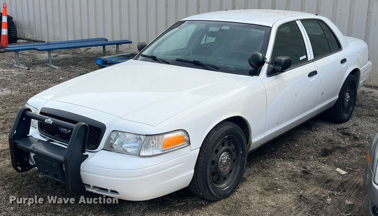 image for item KR9586 2009 Ford Crown Victoria Police Interceptor