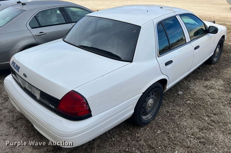 image for item KR9586 2009 Ford Crown Victoria Police Interceptor