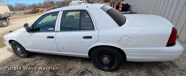 image for item KR9586 2009 Ford Crown Victoria Police Interceptor