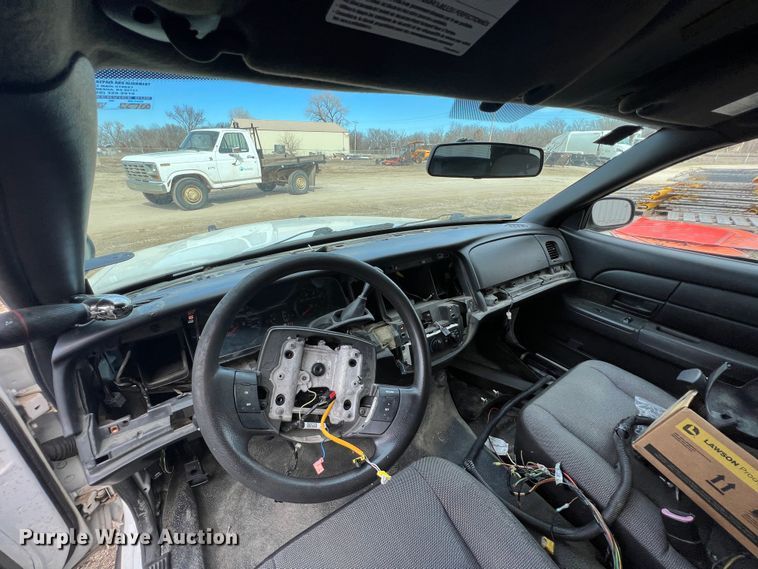 image for item KR9586 2009 Ford Crown Victoria Police Interceptor