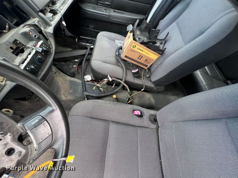 image for item KR9586 2009 Ford Crown Victoria Police Interceptor