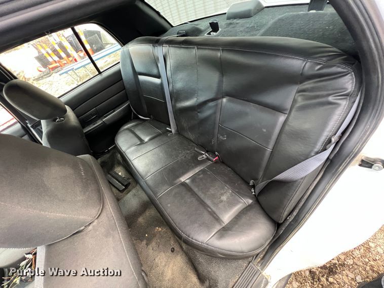 image for item KR9586 2009 Ford Crown Victoria Police Interceptor