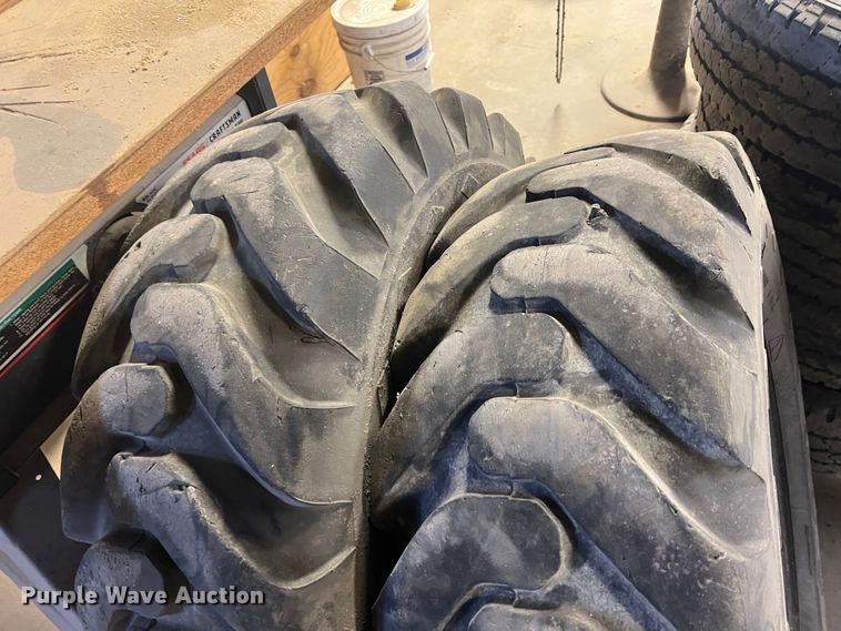 image for item KR9587 (7) tires