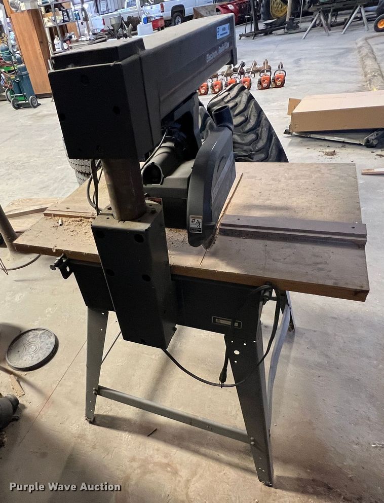 image for item KR9589 Craftsman  10" radial saw