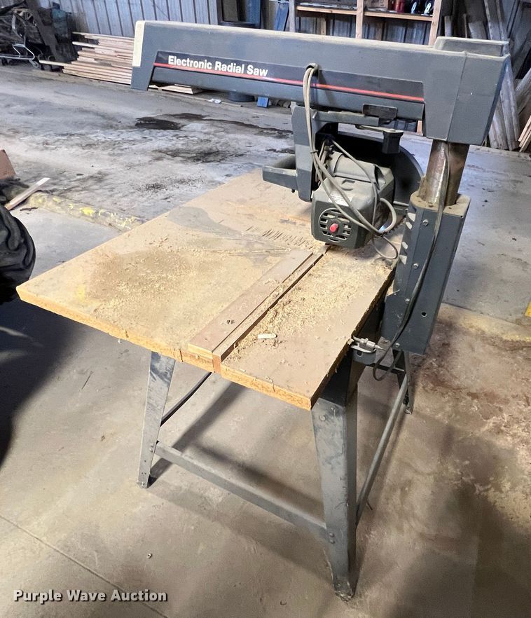 image for item KR9589 Craftsman  10" radial saw