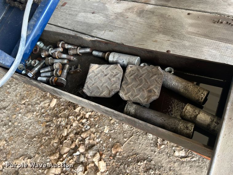 image for item KR9590 VBM 20000  automotive lift