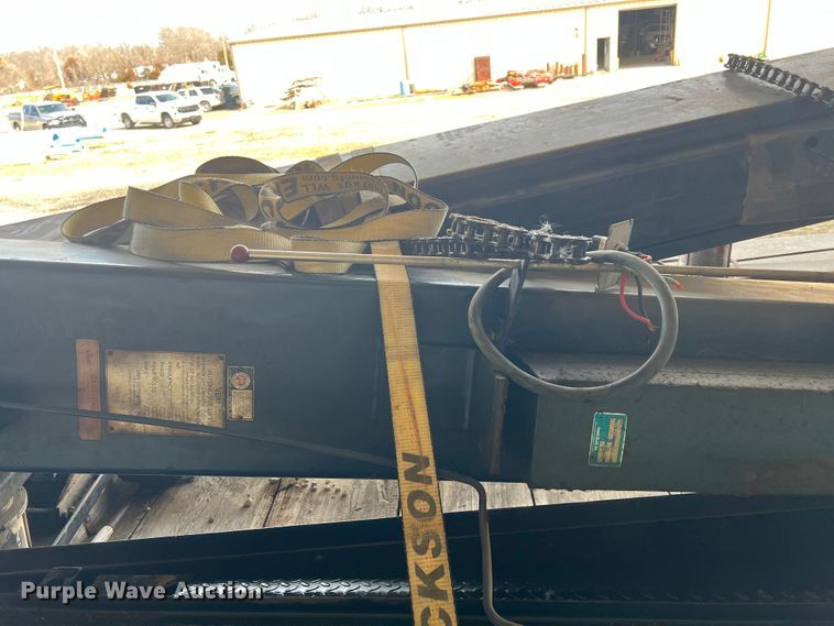 image for item KR9590 VBM 20000  automotive lift