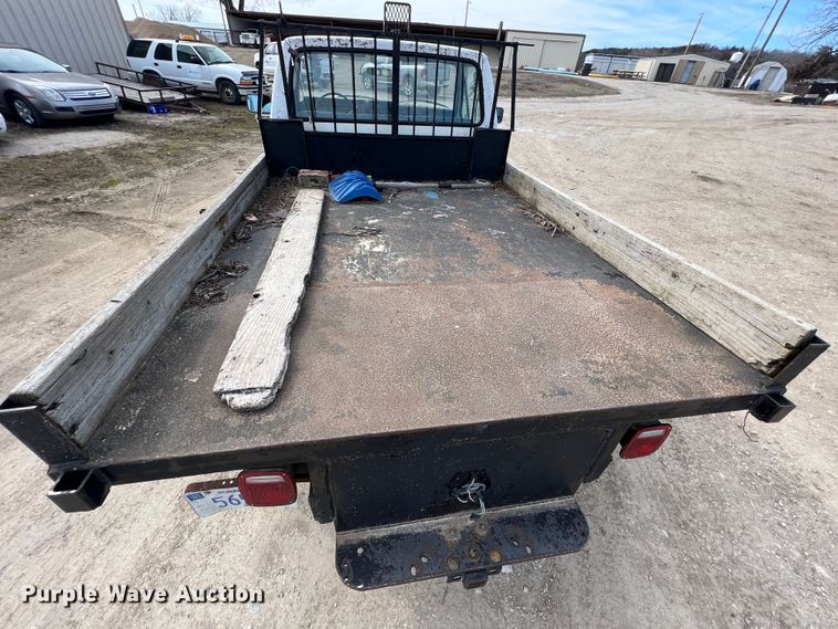 image for item KR9591 1984 Ford F250  flatbed pickup truck