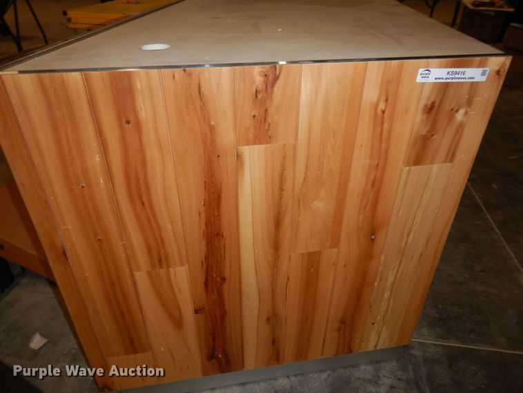 image for item KS9416 Welcome center station