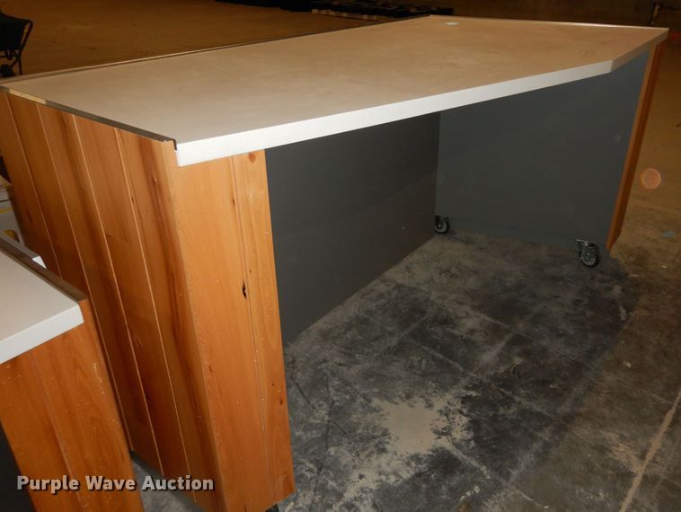 image for item KS9416 Welcome center station