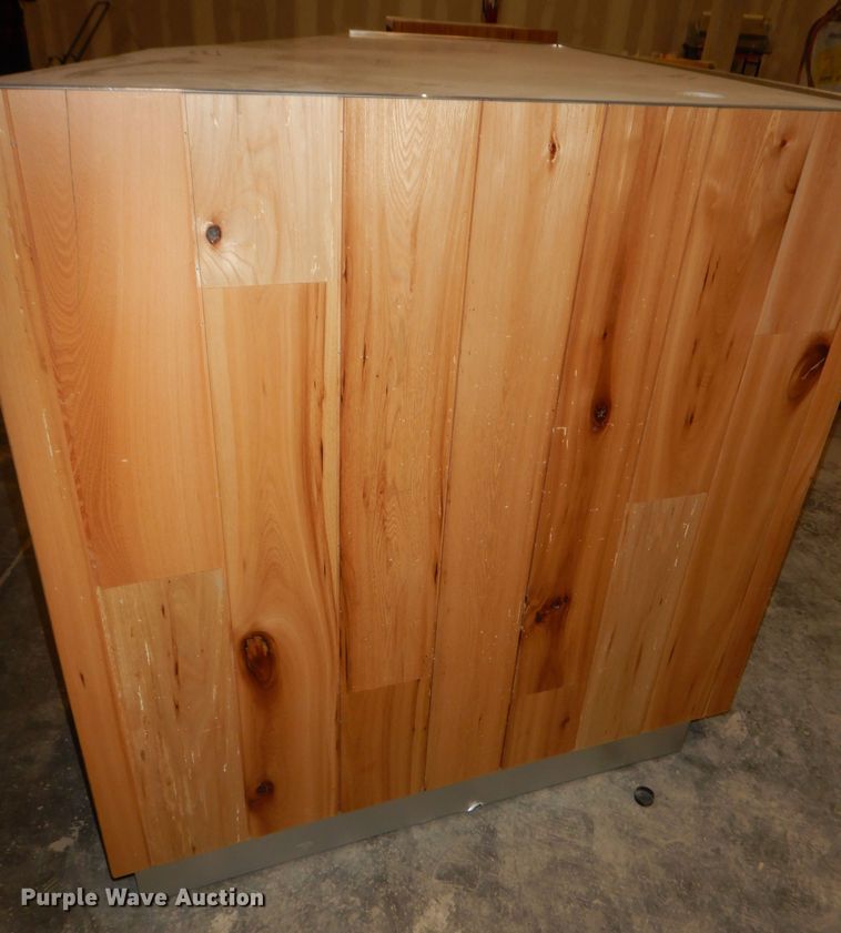 image for item KS9416 Welcome center station