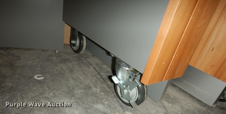 image for item KS9416 Welcome center station