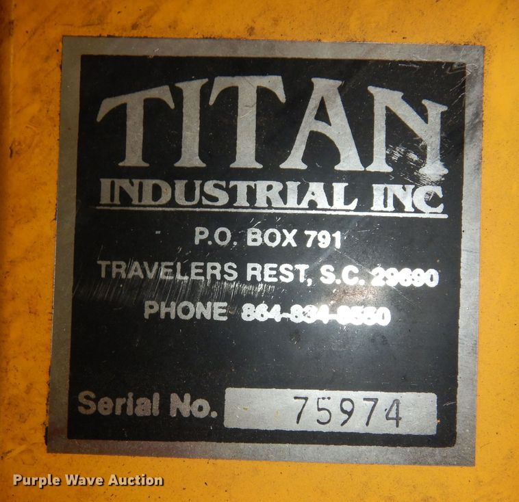 image for item KS9453 Titan Industrial 7000  generator