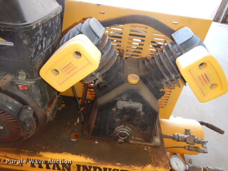 image for item KS9455 Titan Industrial  air compressor
