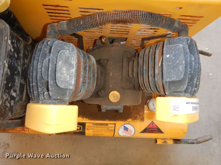 image for item KS9455 Titan Industrial  air compressor