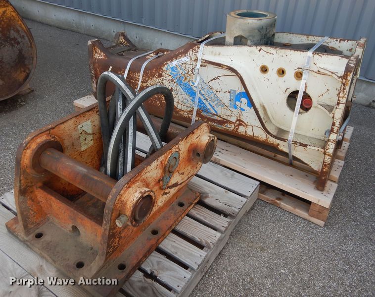 image for item KS9542 (2) excavator attachments