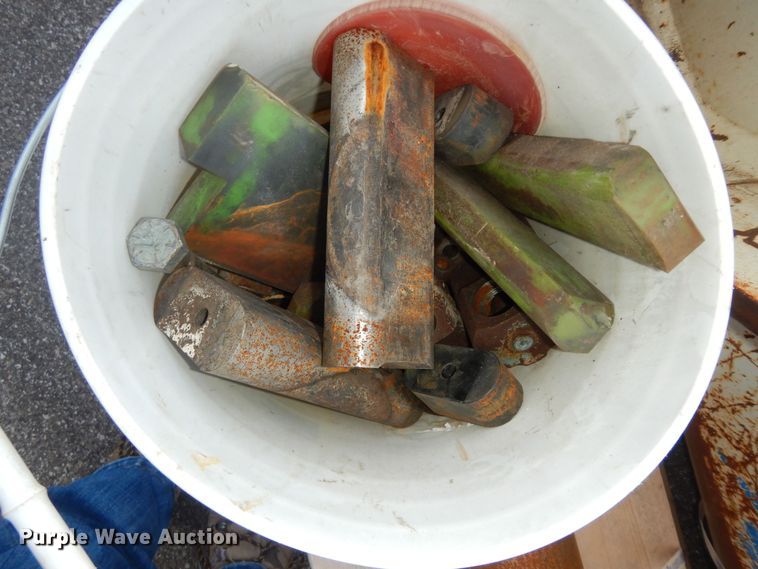 image for item KS9542 (2) excavator attachments