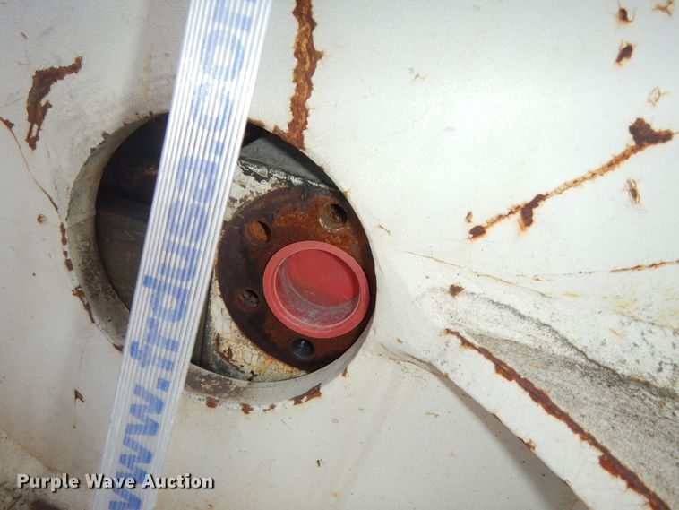 image for item KS9542 (2) excavator attachments