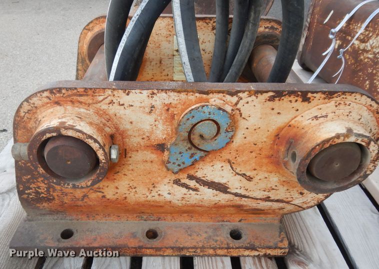 image for item KS9542 (2) excavator attachments