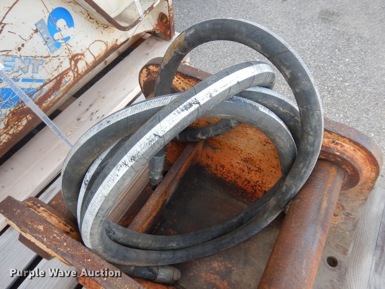 image for item KS9542 (2) excavator attachments