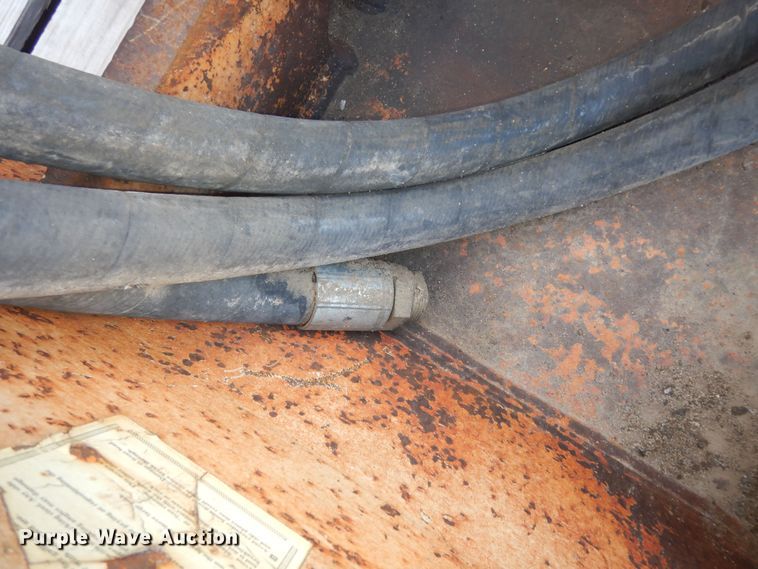 image for item KS9542 (2) excavator attachments