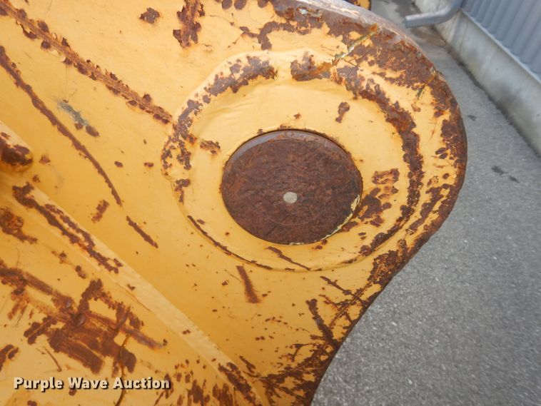 image for item KS9543 John Deere  excavator bucket