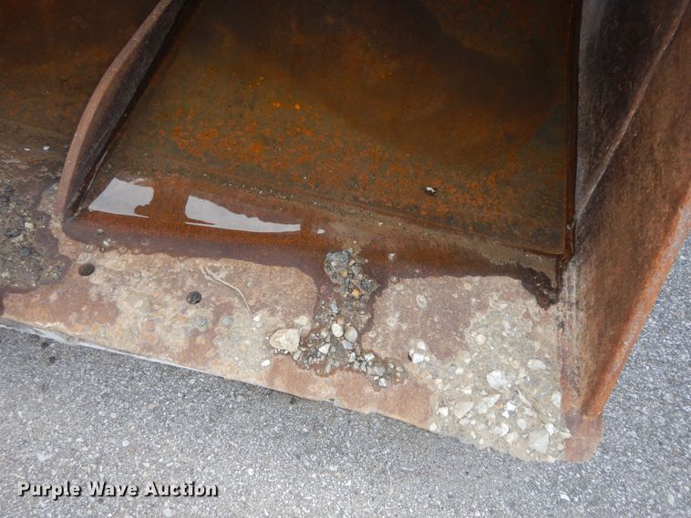 image for item KS9543 John Deere  excavator bucket